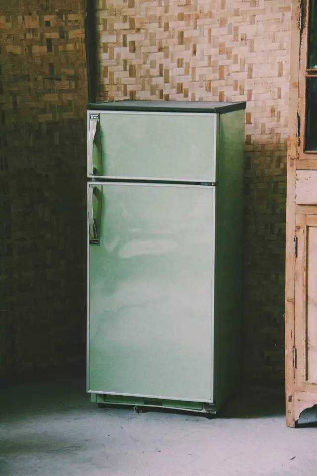 4个月9000元，三个90后把城里的破败院落，徒手改造成家理想的模样