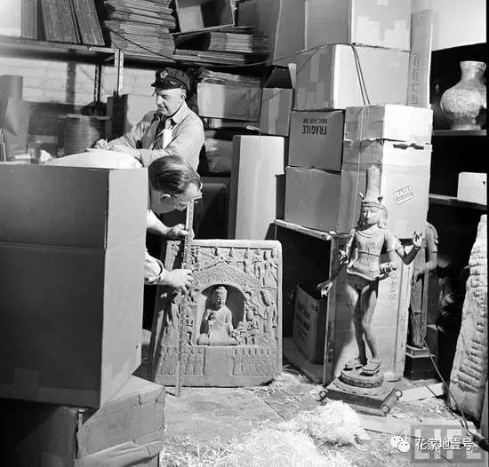 *物文**追索，购买还是诉讼