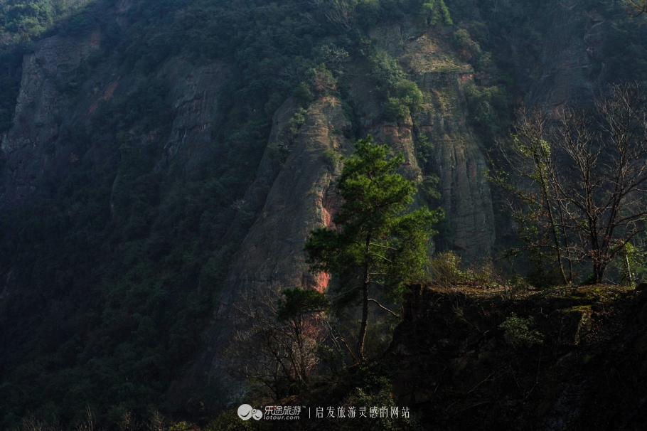 跟着镜头领略震撼心灵的景色,跟随镜头观人文与美景
