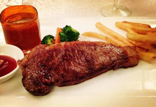 情人节适合情侣去的牛排西餐厅,适合情侣吃的牛排餐厅