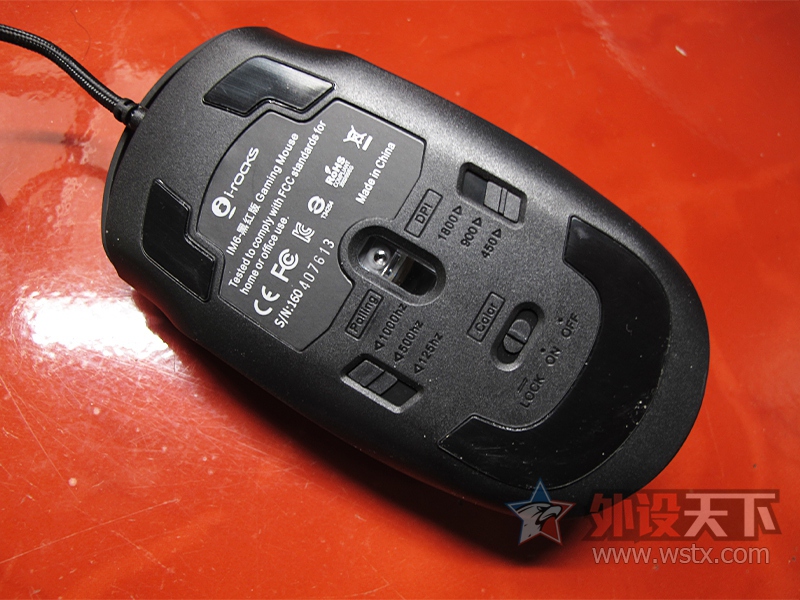 烧友评测电脑,irocks幻彩蛹鼠标