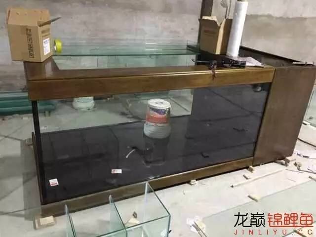 地缸里面漂浮的粉末怎么解决,粘的地缸怎么干得快