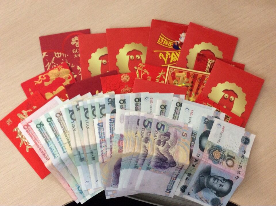 开工大吉！看看土豪公司是这样派发开工利是的