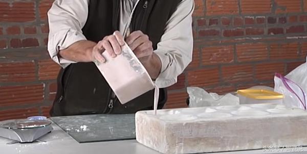 陶艺制作过程粘贴图案,陶艺教学泥图片