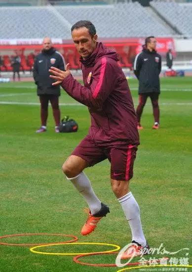 上港球员王燊超最新消息,上海上港球员卡瓦略