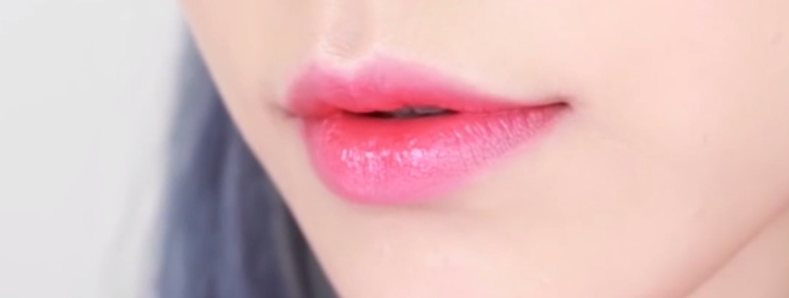 一款具有减龄效果的妆容,一款清新的女神妆容