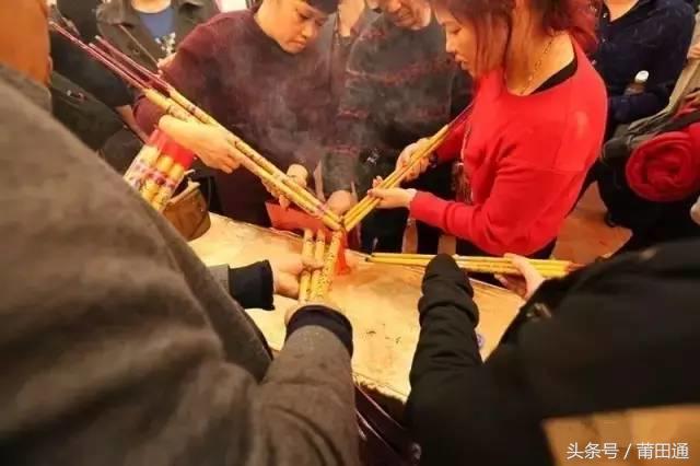 莆田正月初一凌晨烧香视频,莆田除夕上头香注意什么