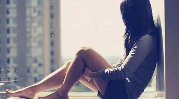 股市跌房价跌钱都去哪里了,楼市下行抛售不良资产