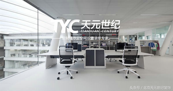 阿迪达斯办公室设计,阿迪达斯装修陈列展览