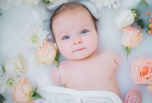 宝宝三个月吃得很少不知道饿,三个月宝宝吃多少算正常