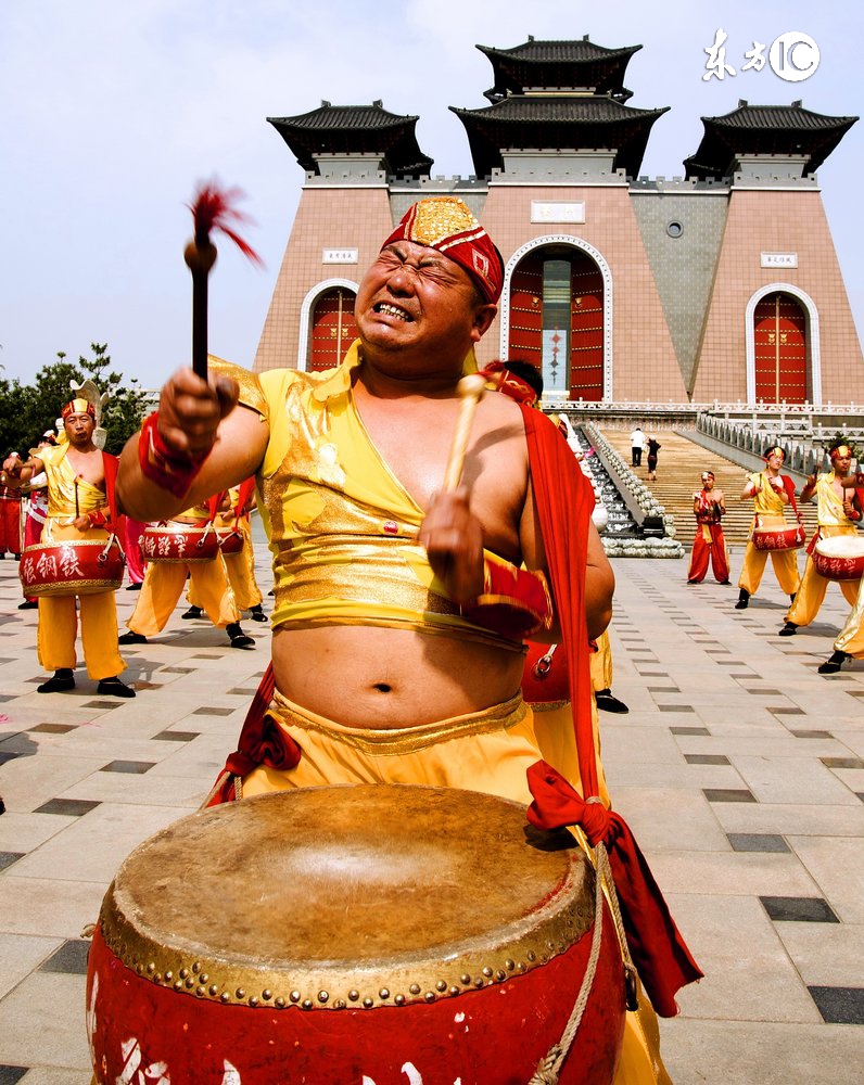 威风锣鼓天下第一鼓完整版视频,威风锣鼓之天下第一鼓