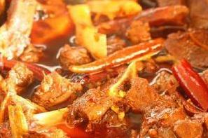 适合冷吃的麻辣牛骨做法,怪味牛骨做法