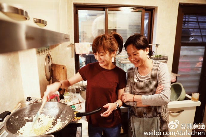 关晓彤日常护肤 (关晓彤素颜出镜真实皮肤状态曝光)