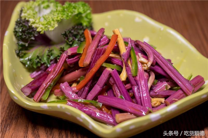 最火的足球主题餐厅,足球主题餐吧