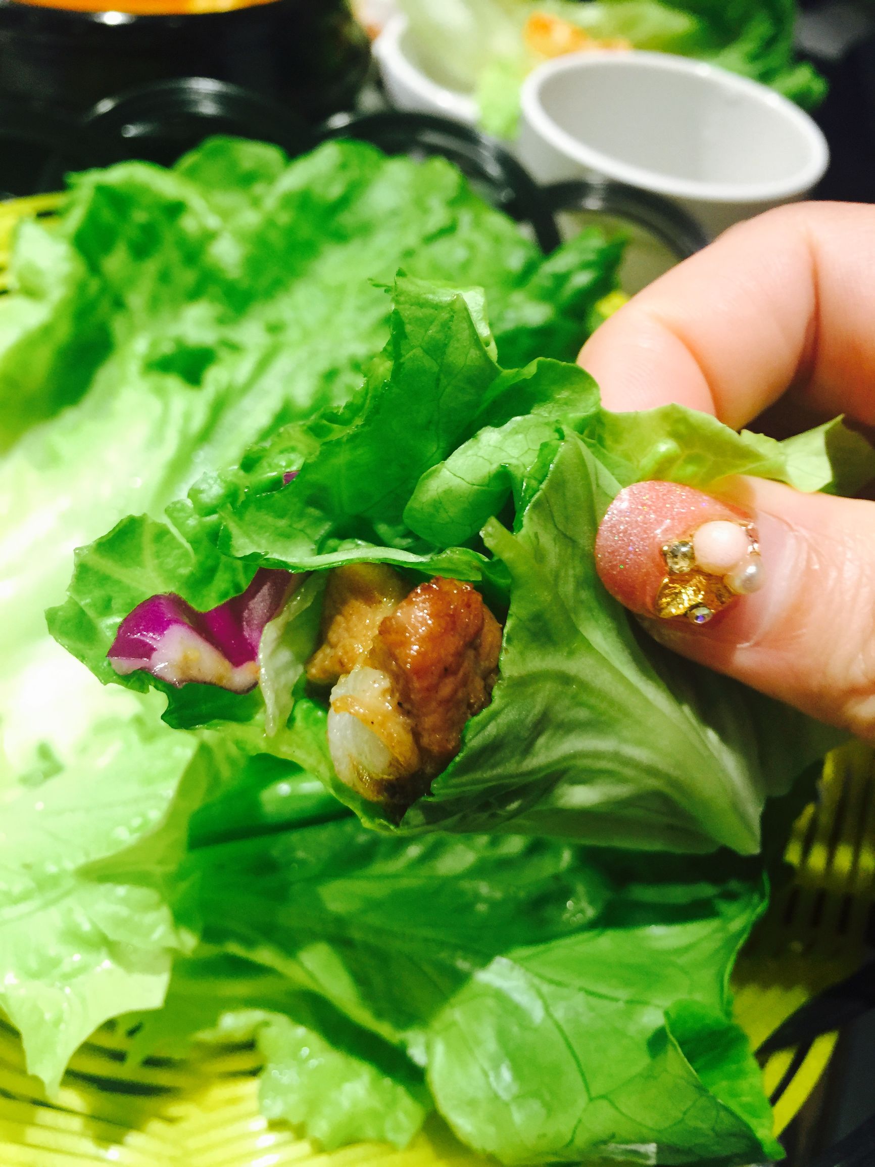 缸筒屋韩国烤肉,缸桶屋韩国烤肉视频