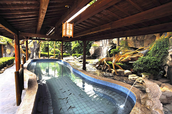 南京汤山温泉房内有小温泉,汤山温泉和御水温泉哪个好