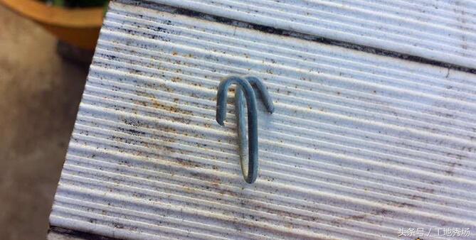 衣服晾在绳子上绳子就变成了什么,衣服晾杆子上老是滑