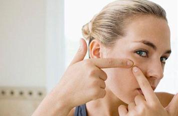 多囊卵巢综合症如何通过健康告知,怎么判断自己得了多囊卵巢综合症