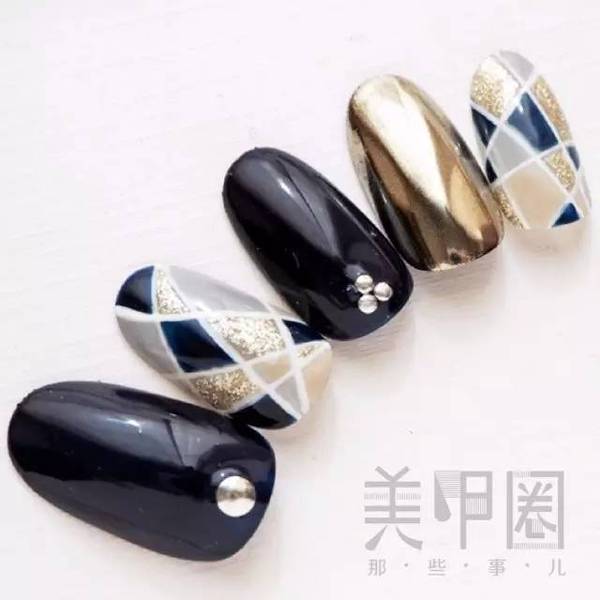 这个情人节，不做男朋友的乖乖女，只做自己的酷girl！