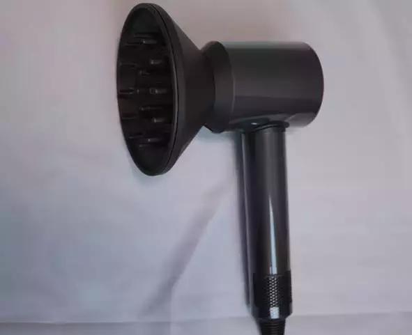 吹风机价钱越贵质量越好吗,负离子吹风机贵和便宜的区别