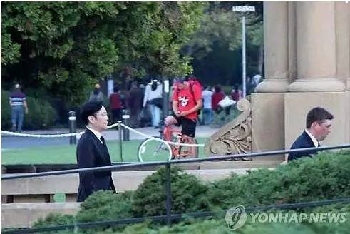 首富独子、前妻移情影星、被捕,三星“太子”李在镕人生堪比韩剧