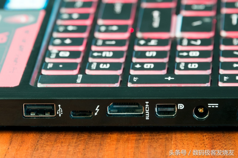 微星gs63vr6rf游戏测试,微星gs63vr417