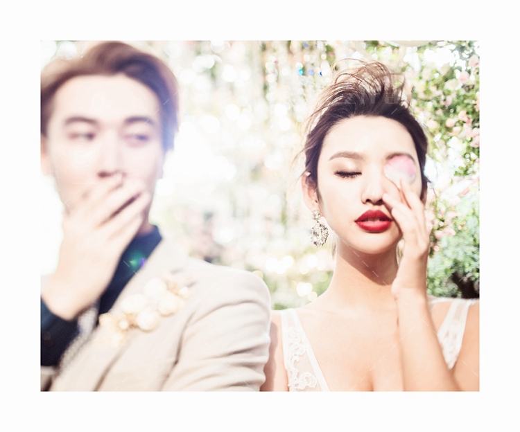 婚纱照一定要拍的9个姿势,这才是婚纱照正确打开方式