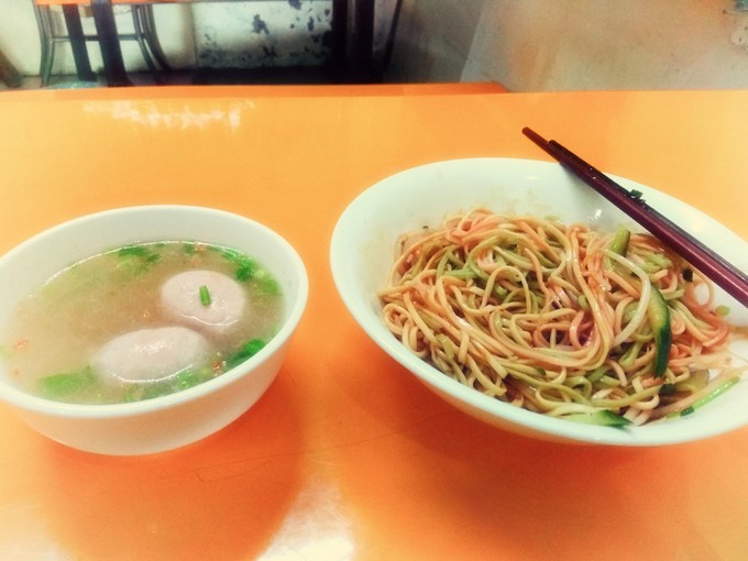 论一个吃货的自我修养小说,论一个吃货的自我修养