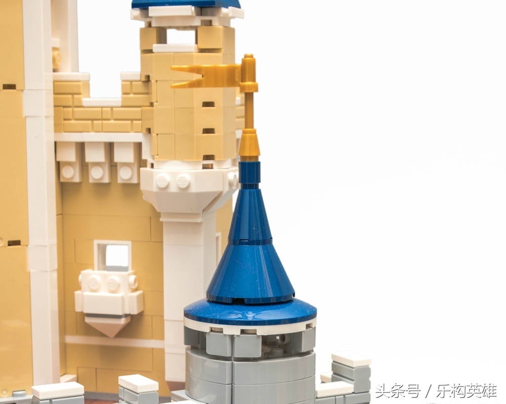 迪士尼乐高城堡对比,乐高新旧迪士尼城堡推荐