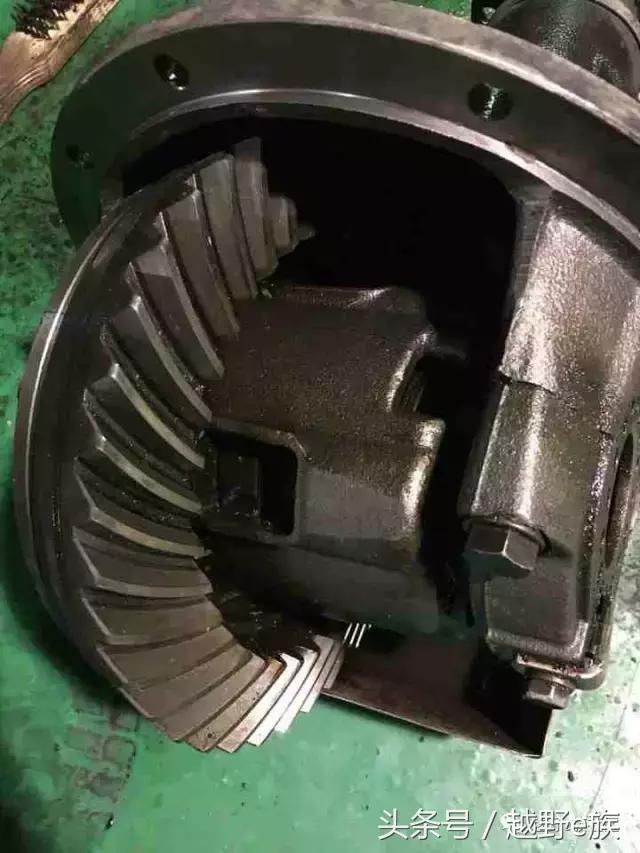 2015猎豹黑金刚四驱,黑金刚机械四驱怎么操作