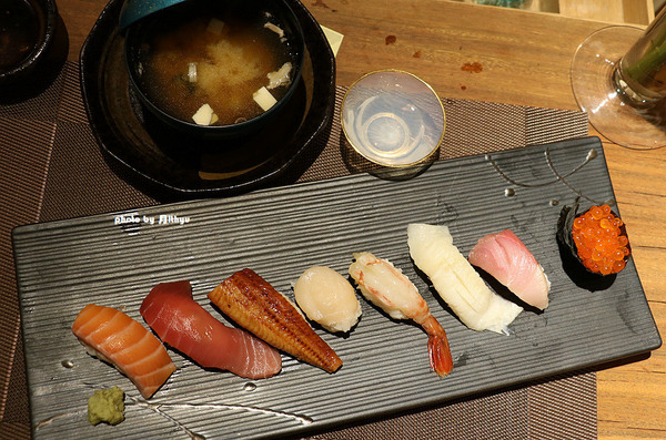 诱惑人心握寿司，带来心动的喜悦