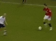 盘点足球比赛上的精彩瞬间,足球比赛中那些震撼人心的瞬间