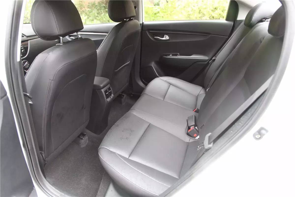 璧蜂簹k2璇勬祴100绫宠窇鍑犵,闄堥渿娴嬭瘎璧蜂簹k2