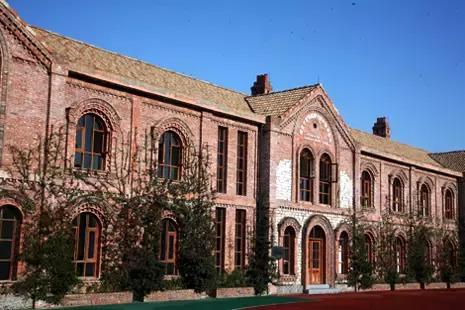 有所大学，叫标榜！逆天颜值碾压成都各大高校！