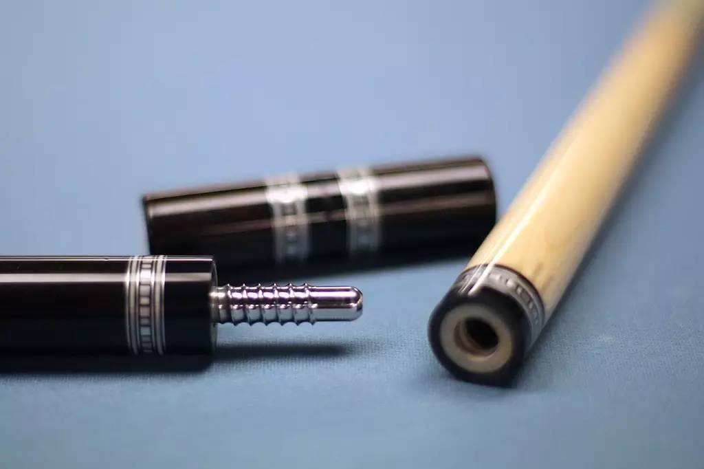 潘晓婷什么球杆,世界冠军九球皇后潘晓婷