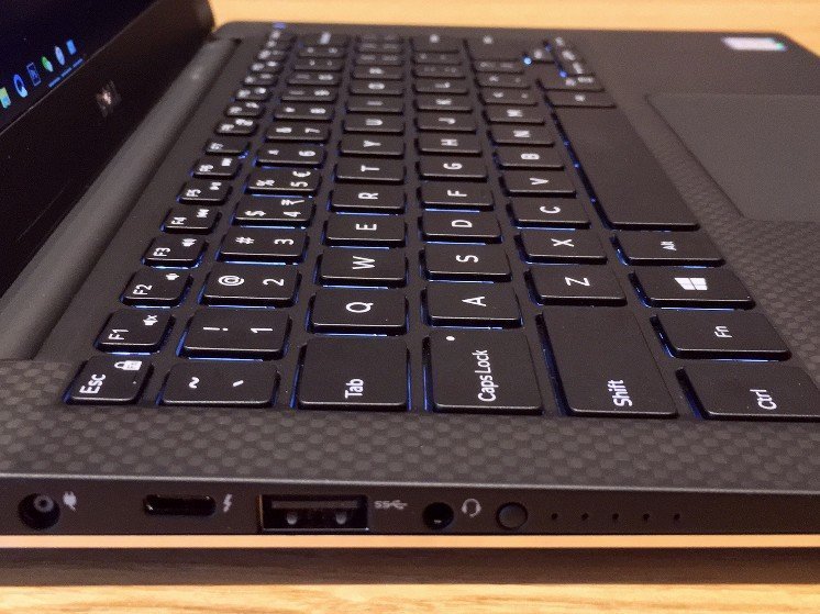 11寸机身,苹果13寸屏