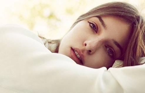 用了一年护肤品没效果,别人调侃你用好的护肤品