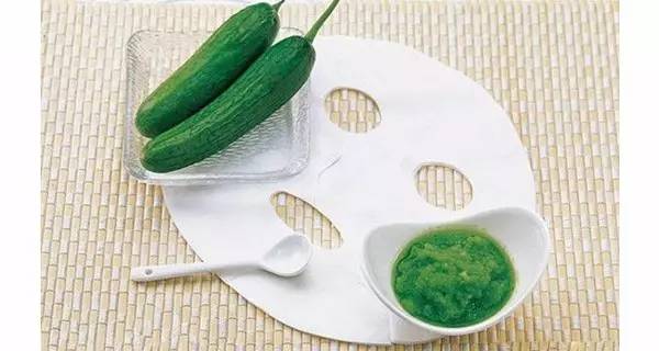 皮肤干燥做自制面膜用什么做最好,脸部皮肤干燥可以用什么自制面膜