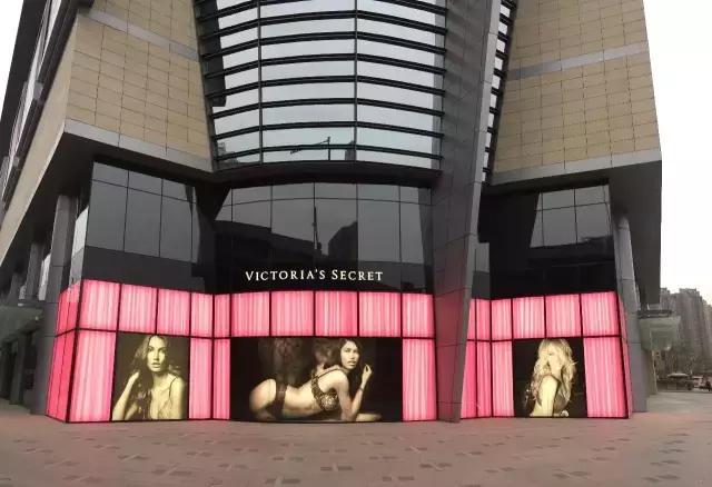 成都维密店铺在太古里,天使降临四川