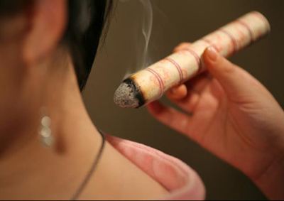 感冒怎么治不能吃药,什么时候才能用抗生素治感冒