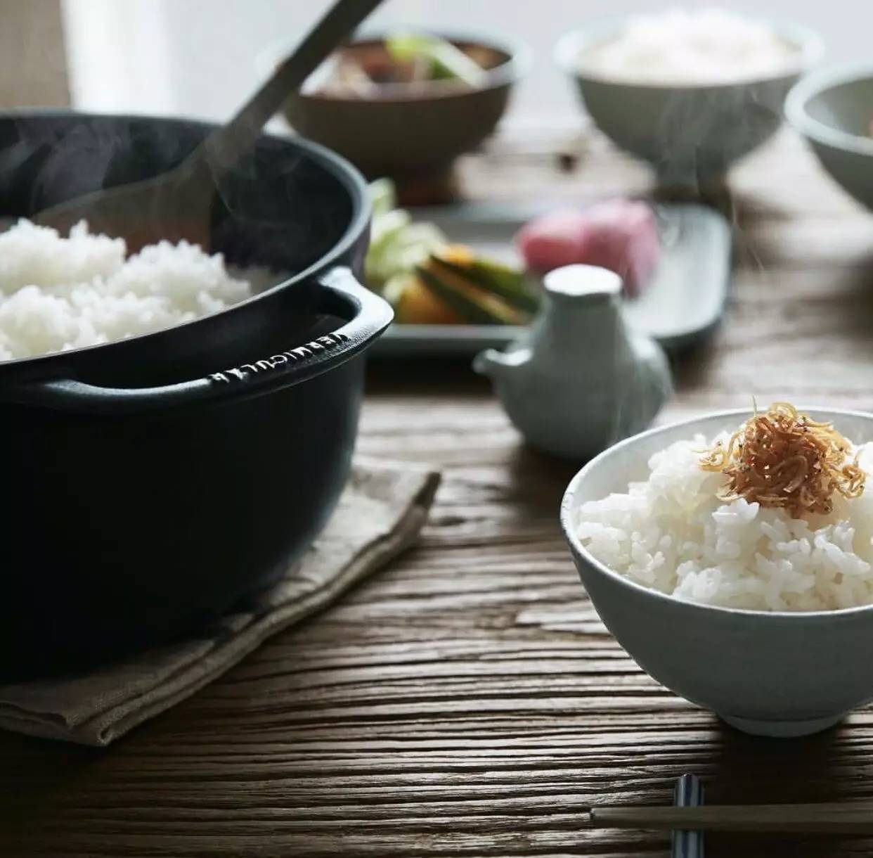 为什么别人拍的食物比你美？秘诀就在于这些高颜值餐具啊！