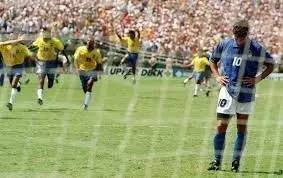 罗伯特巴乔17岁,罗伯特巴乔中年