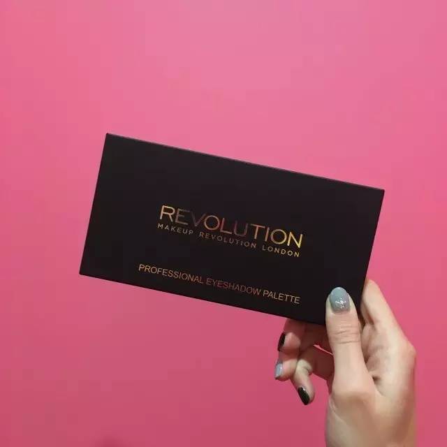 一机在手天下我有原视频,一盘多用的眼影盘便携