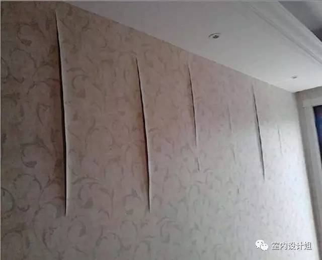 自粘墙纸翘边了怎么处理,自粘贴墙纸边缘开胶怎么办
