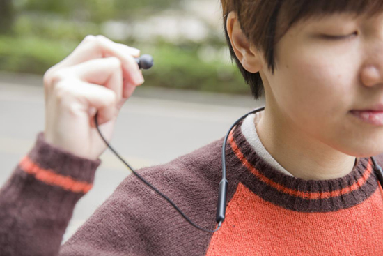 beatsx无线蓝牙入耳式耳机使用,beatsx蓝牙无线入耳式耳机怎么样