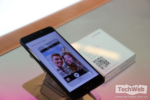 金立a1plus手机怎么样,金立A100