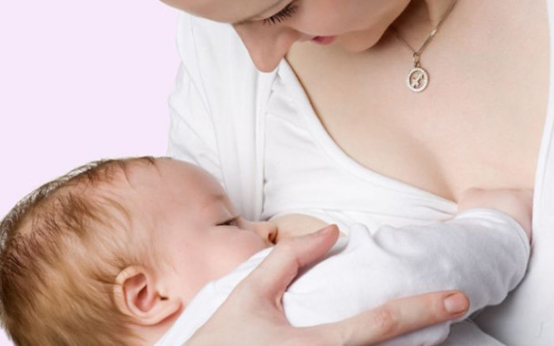 产后奶水少的最快解决方法,产后奶水少还奶漏怎么解决