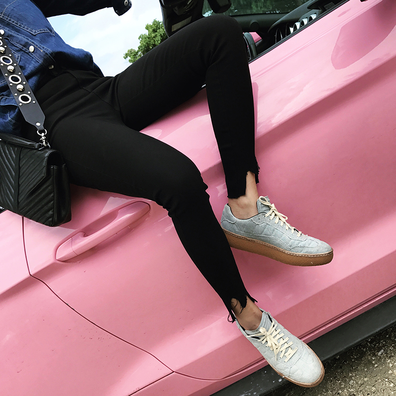 新款时尚显瘦小脚裤,一款超显气质的小脚裤两件套修身