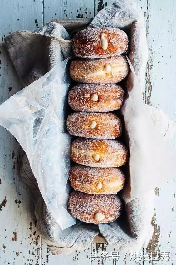 世界上顶好吃的10家甜甜圈店推荐，甜甜圈的历史你知道么？