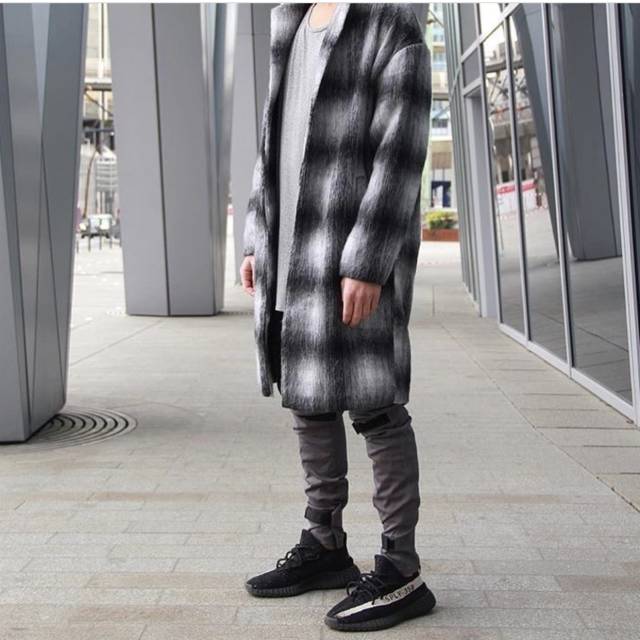 小白鞋就这样退出潮鞋竞技了？下一双潮爆街头的竟是它？